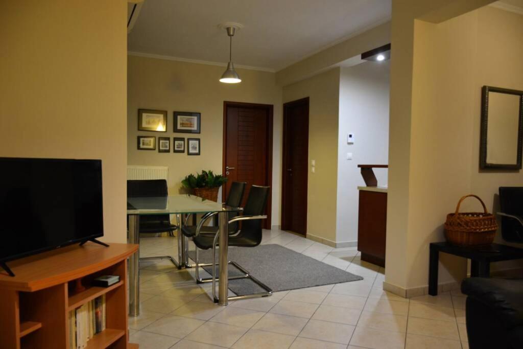 The Apartment Trikala  Bagian luar foto