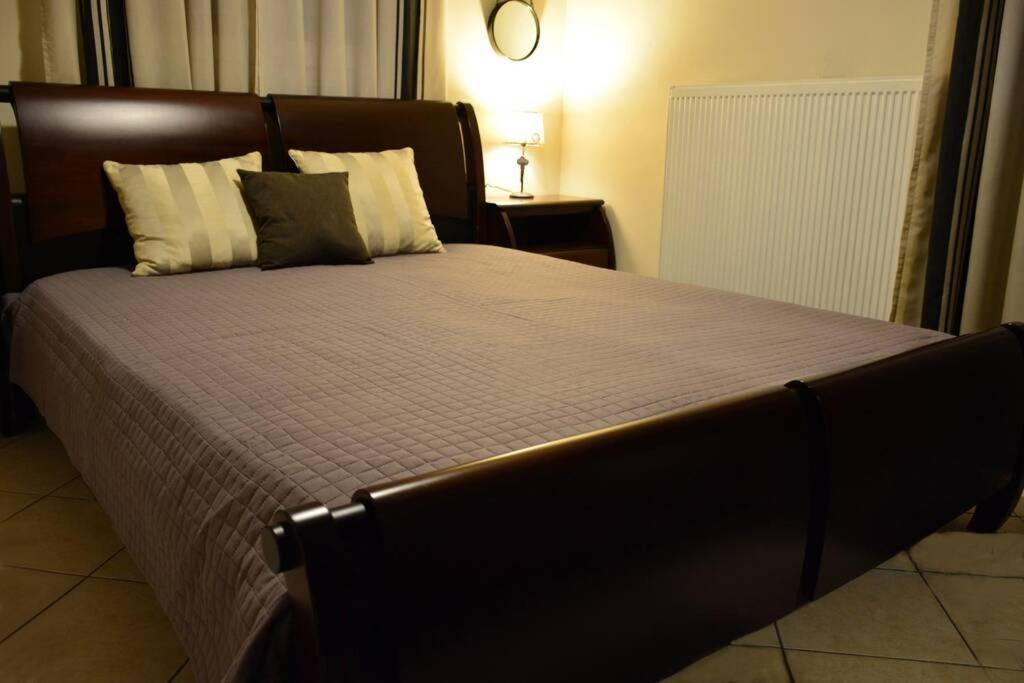 The Apartment Trikala  Bagian luar foto
